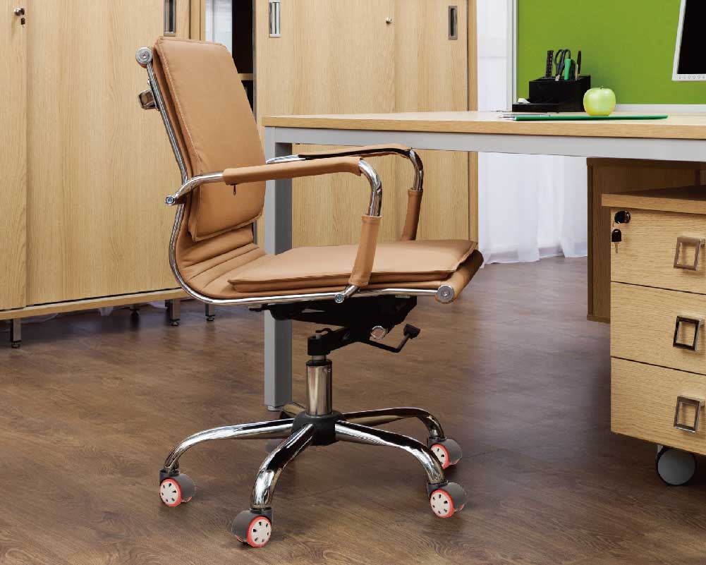 Office chair with smooth and durable Gaming Chair Wheels for quiet mobility